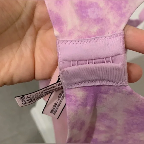 Incredible by VS padded no wire bra - Picture 6 of 11